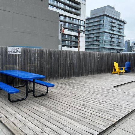 Neill Wycik Hotel Toronto Exterior photo