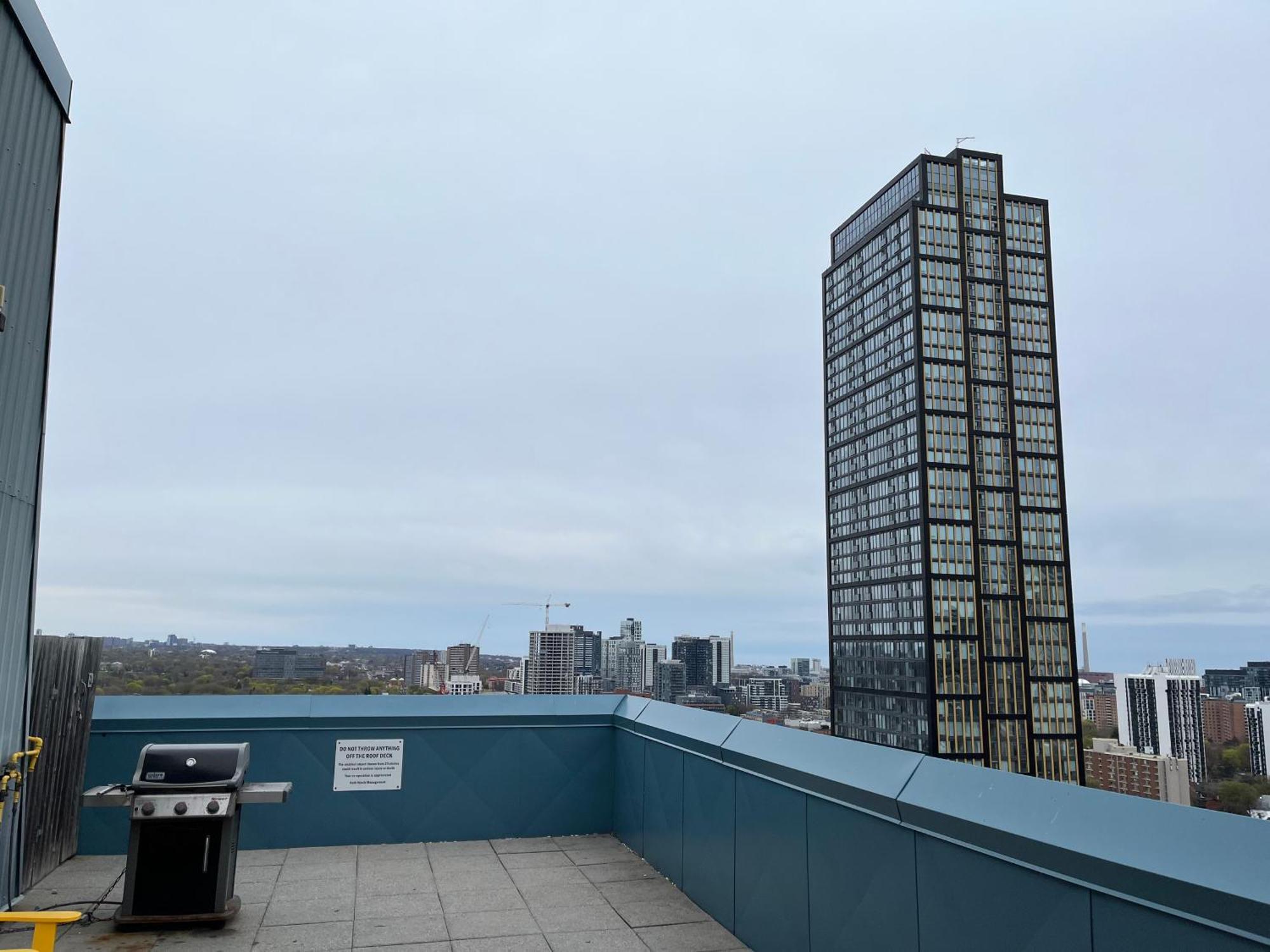Neill Wycik Hotel Toronto Exterior photo
